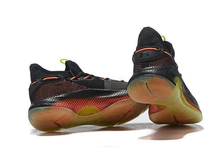 Men's Curry 6 Christmas Fox Theater Shoes