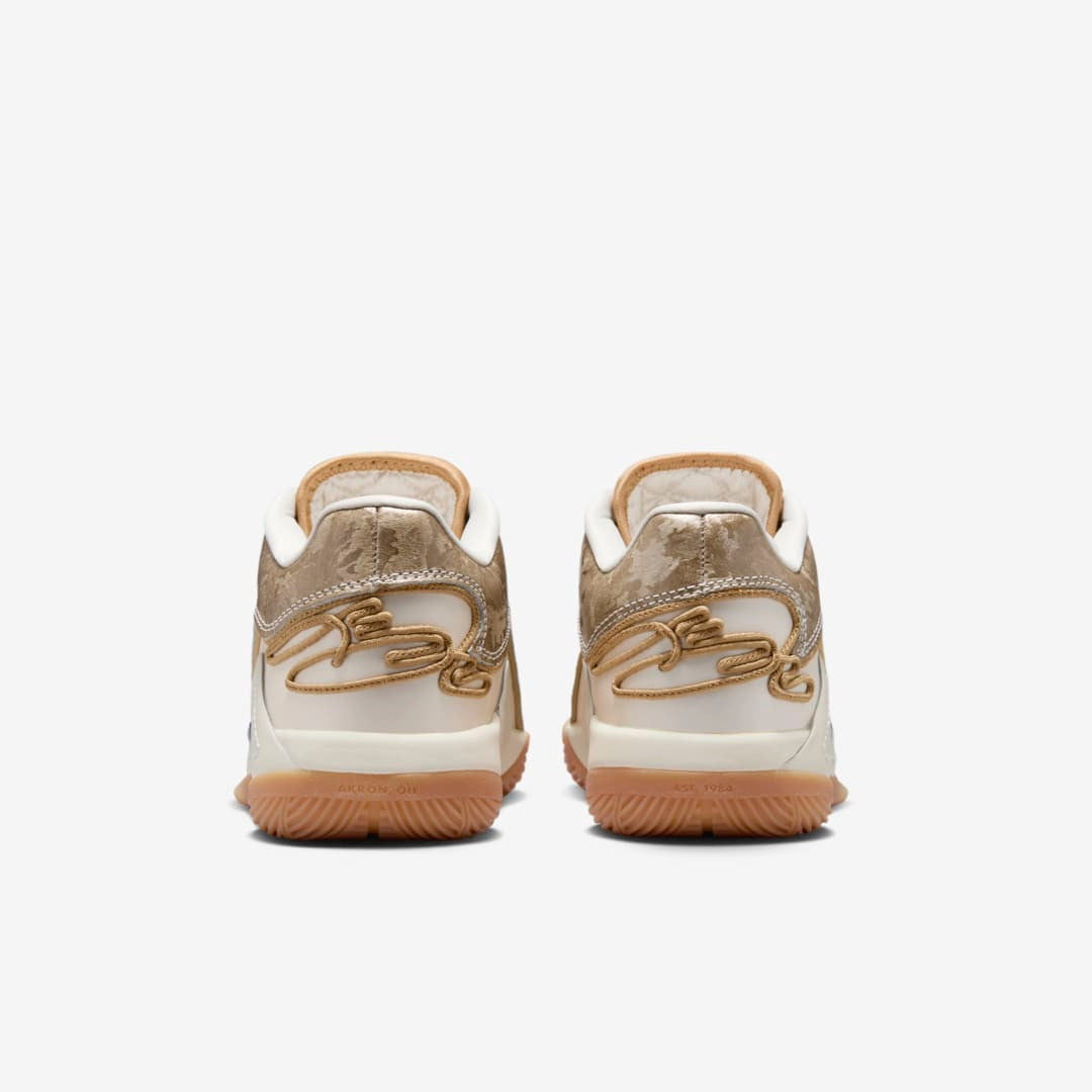 Men's Lebron 22 King Of The Court Shoes