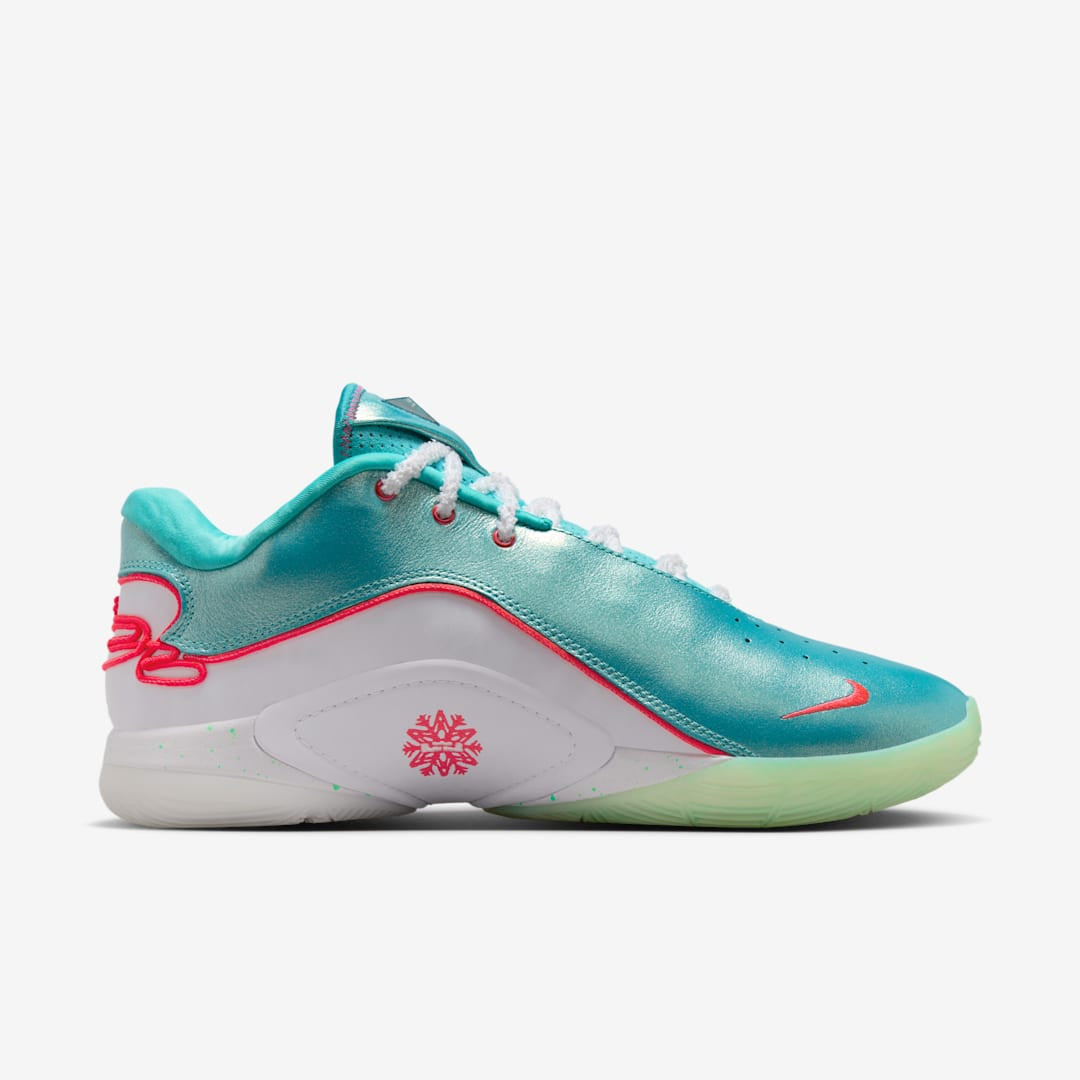 Men's Lebron 22 Limelight Shoes