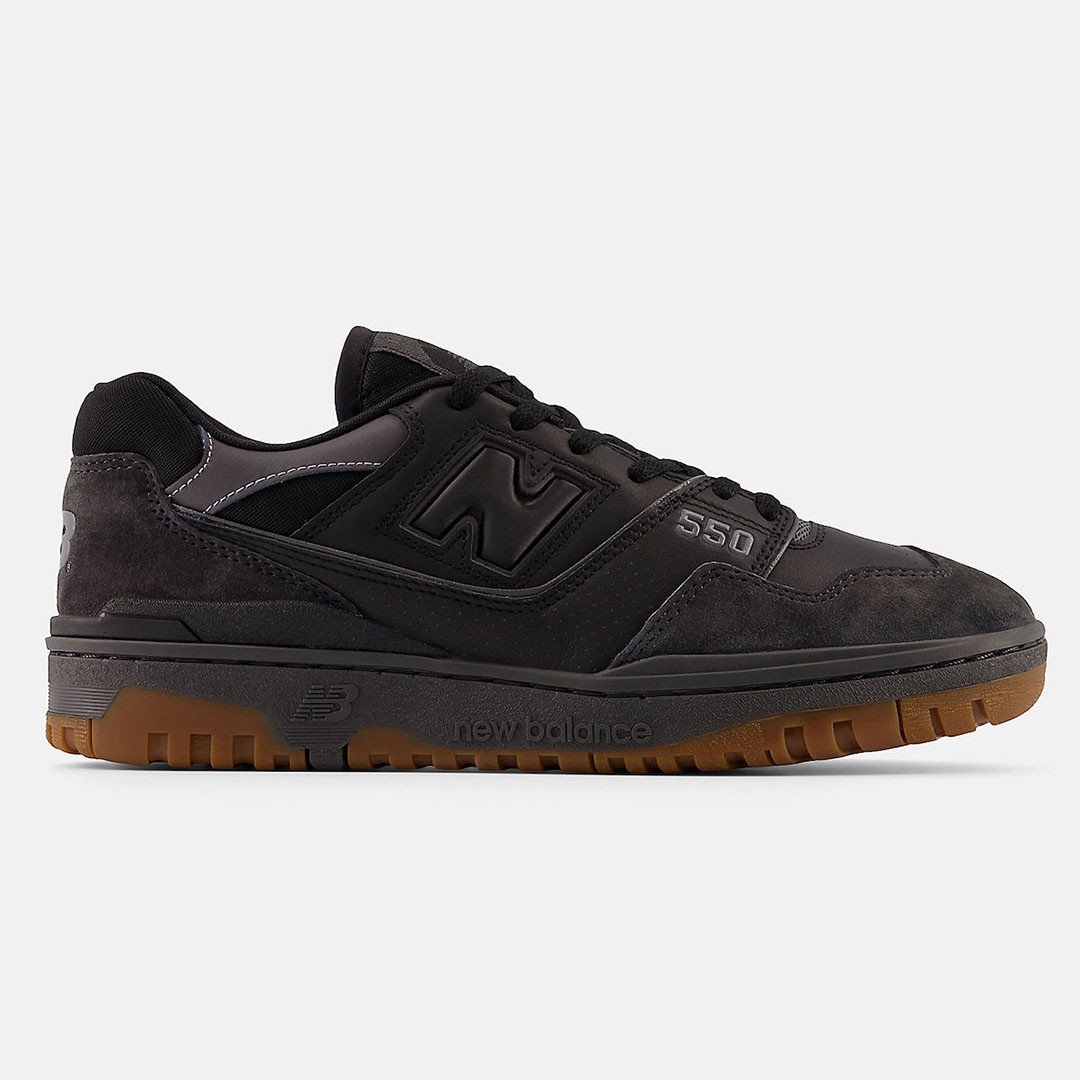 Men's New Balance 550 Black Gum Shoes
