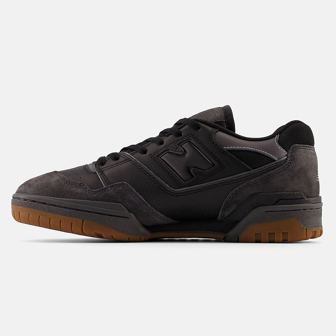Men's New Balance 550 Black Gum Shoes