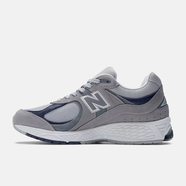 Men's New Balance 2002R Light Grey Shoes