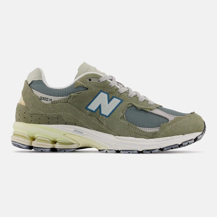 Men's New Balance 2002R Protection Pack Shoes