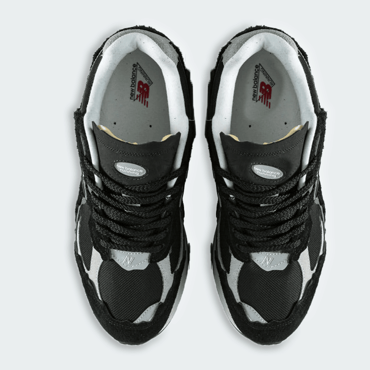 Men's New Balance 2002R Refined Future Shoes