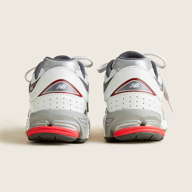 Men's New Balance 2002R Silver Metallic Shoes