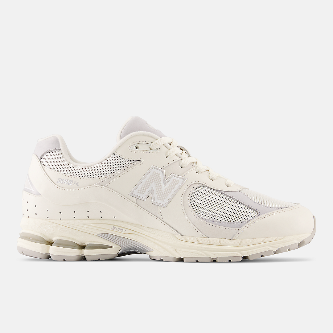 Men's New Balance 2002R White Shoes