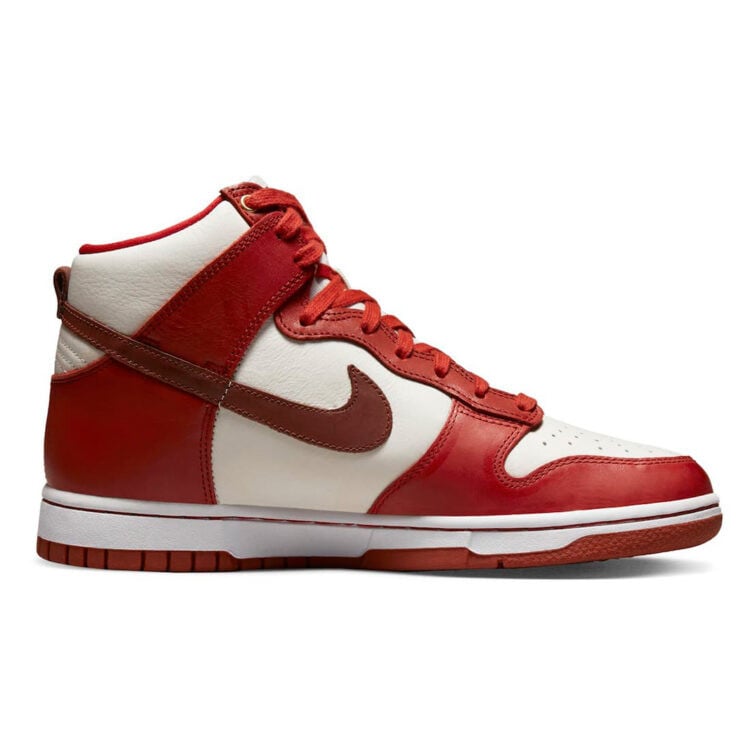 Men's Nike Dunk High Cinnabar Shoes
