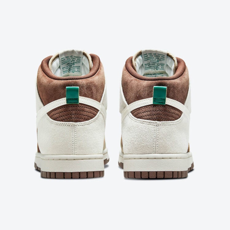 Men's Nike Dunk High Light Chocolate Shoes