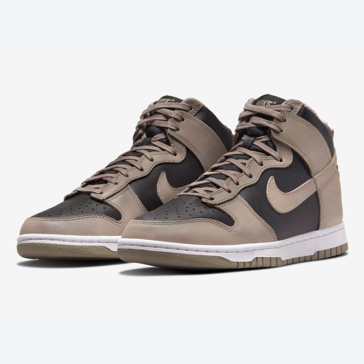 Men's Nike Dunk High Moon Fossil Shoes