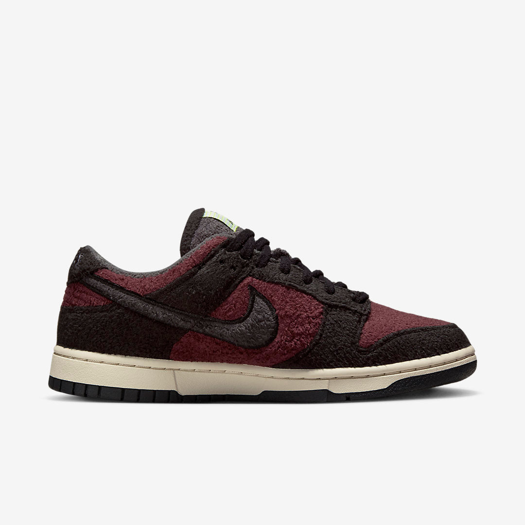 Men's Nike Dunk Low Fleece Shoes
