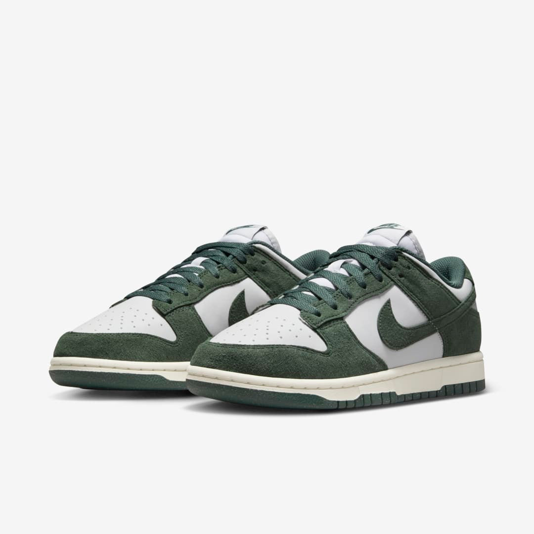Men's Nike Dunk Low Green Suede Shoes