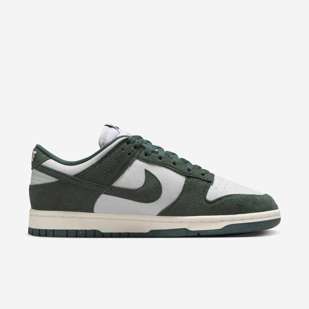 Men's Nike Dunk Low Green Suede Shoes