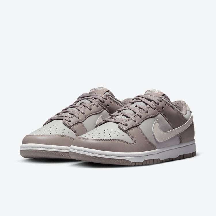 Men's Nike Dunk Low 'Sail' Shoes