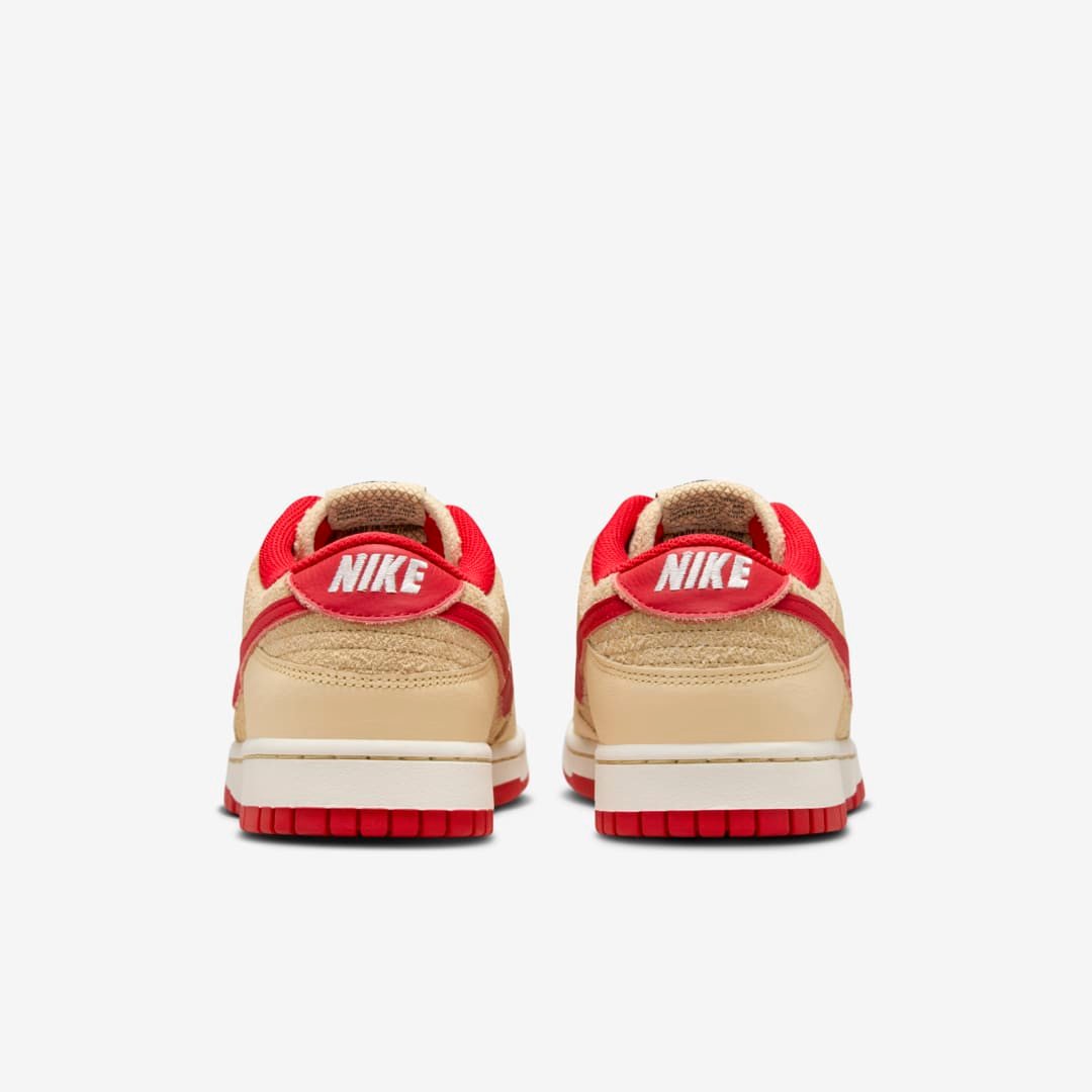 Men's Nike Dunk Low 'Strawberry Waffle' Shoes