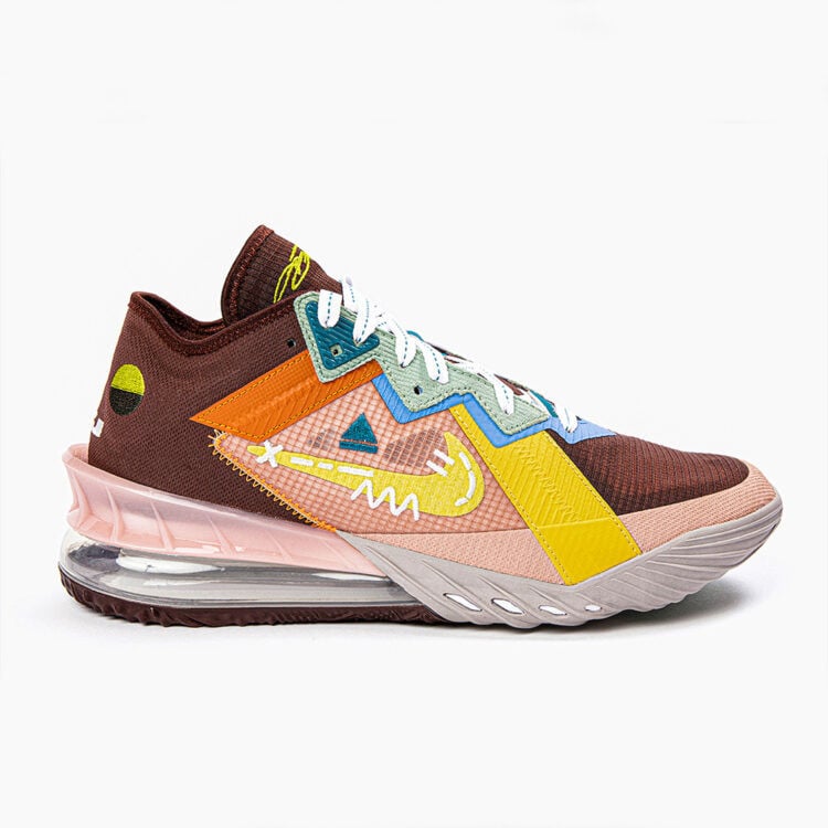 Men's LeBron 18 Mad King Shoes