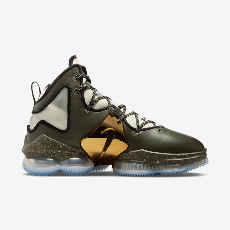 Men's Nike LeBron 19 Chosen 1 Shoes