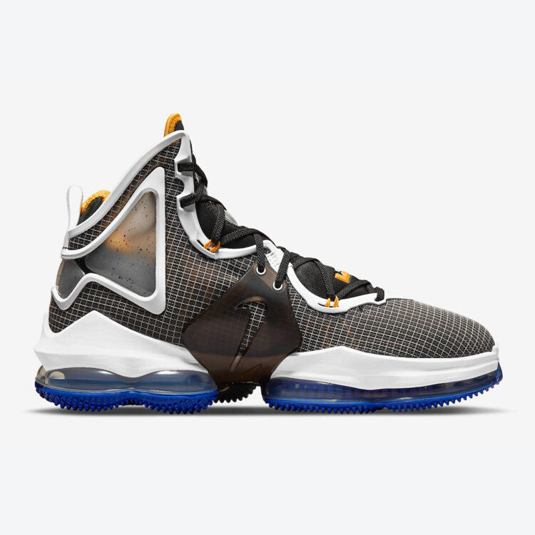 Men's Nike LeBron 19 Hardwood Classic Shoes