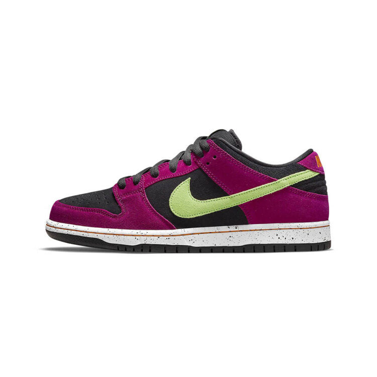 Men's Nike SB Dunk Low 'ACG Terra' Shoes