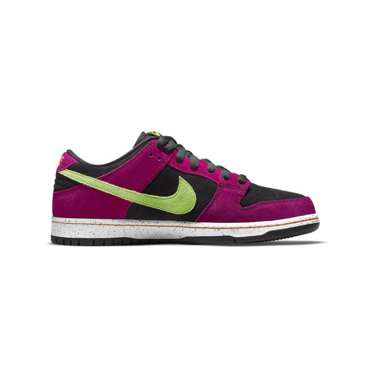 Men's Nike SB Dunk Low 'ACG Terra' Shoes