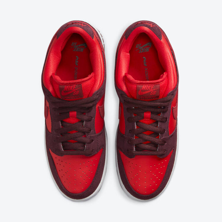 Men's Nike SB Dunk Low 'Cherry' Shoes
