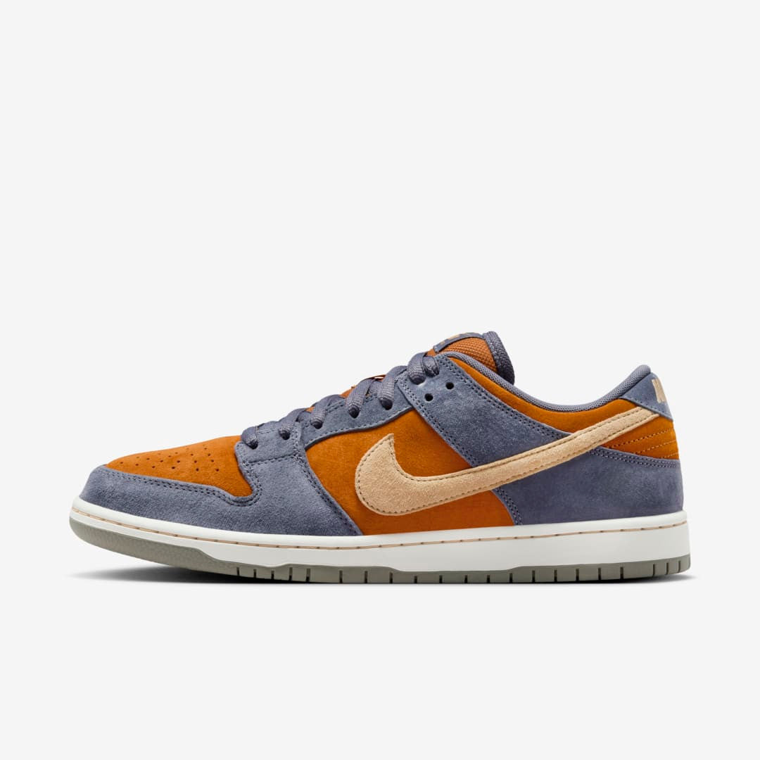 Men's Nike SB Dunk Low 'Light Carbon' Shoes