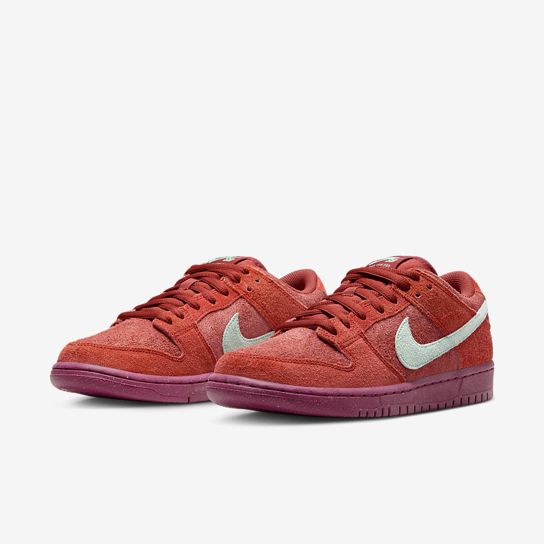 Men's Nike SB Dunk Low 'Mystic Red' Shoes