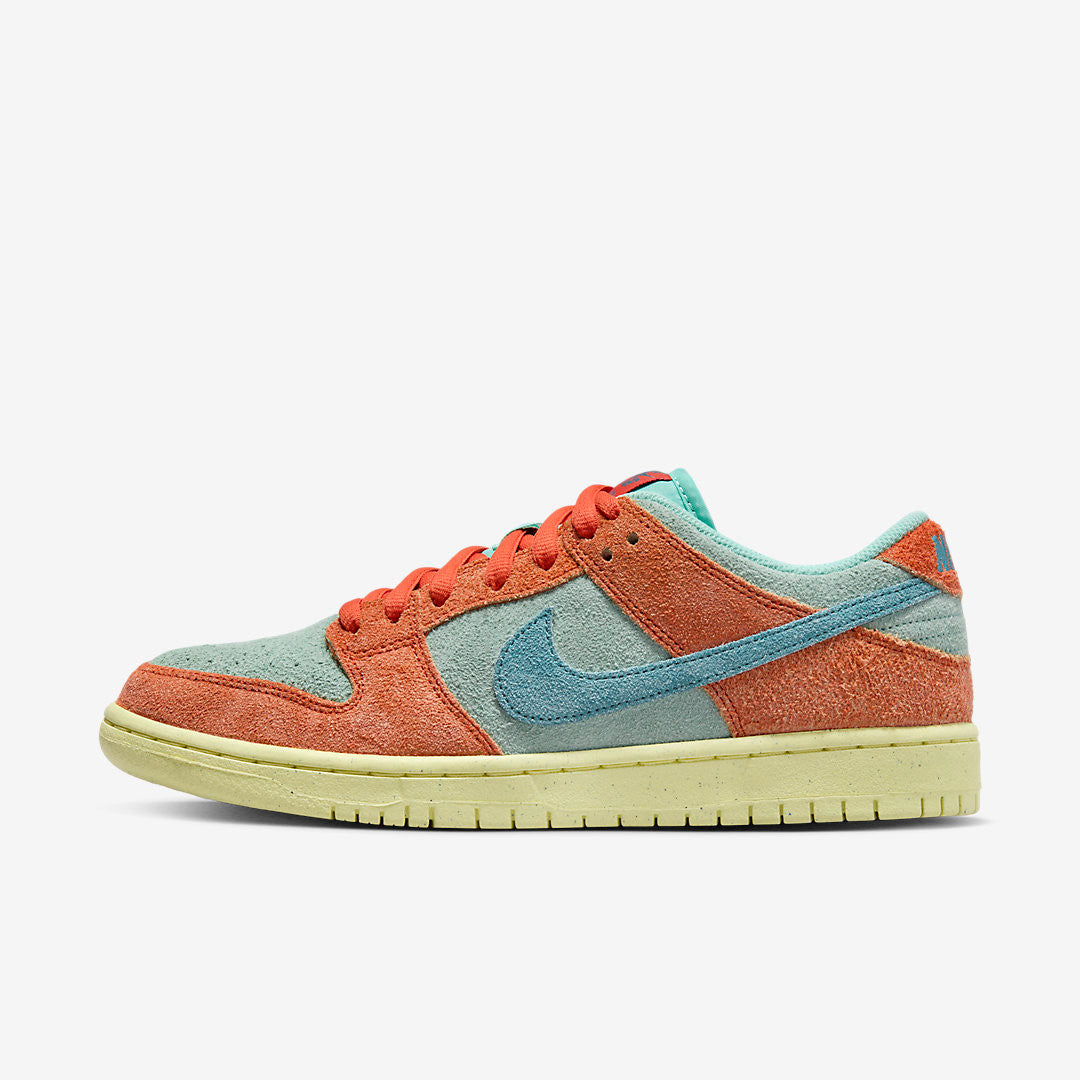 Men's Nike SB Dunk Low 'Orange and Emerald Rise' Shoes