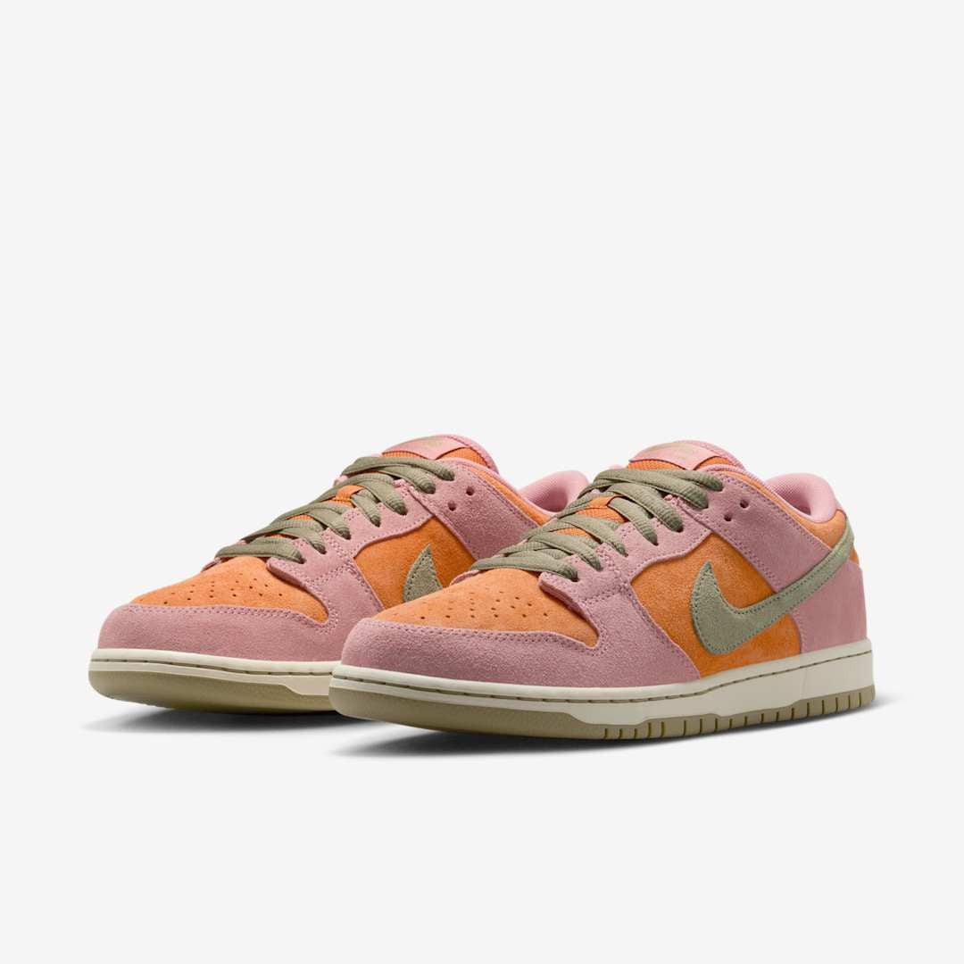 Men's Nike SB Dunk Low 'Red Stardust' Shoes