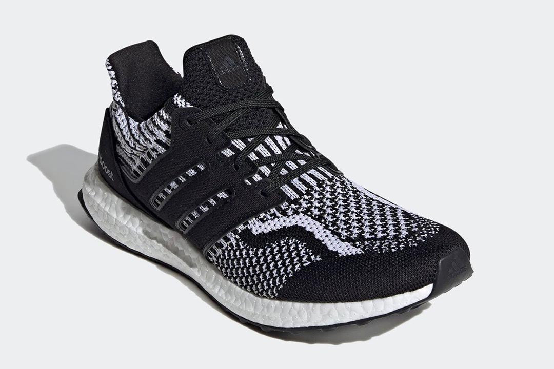 Men's Ultra Boost 5.0 DNA 'Core Black' Shoes