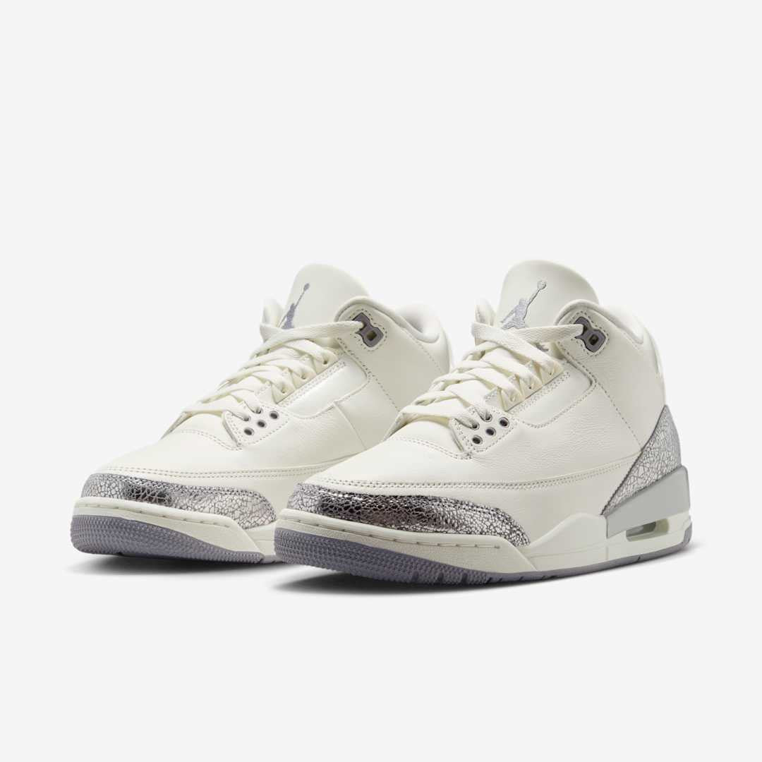Men's Nike Air Jordan 3 Sail Metallic Silver Shoes