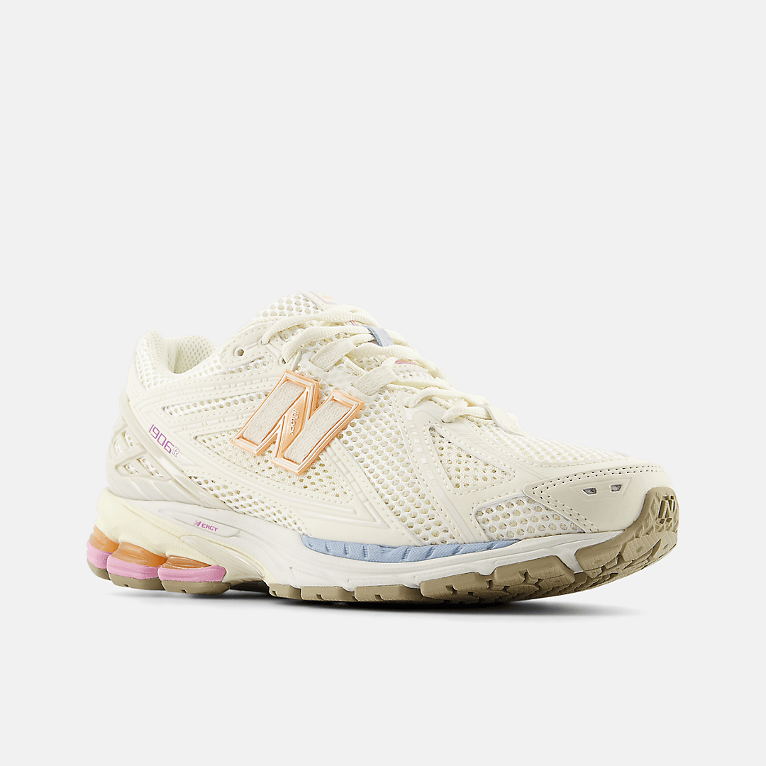 Men's New Balance 1906R 'Pink Sugar' Shoes