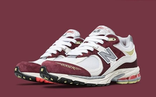 Men's New Balance 2002R Backyard Legends II Shoes