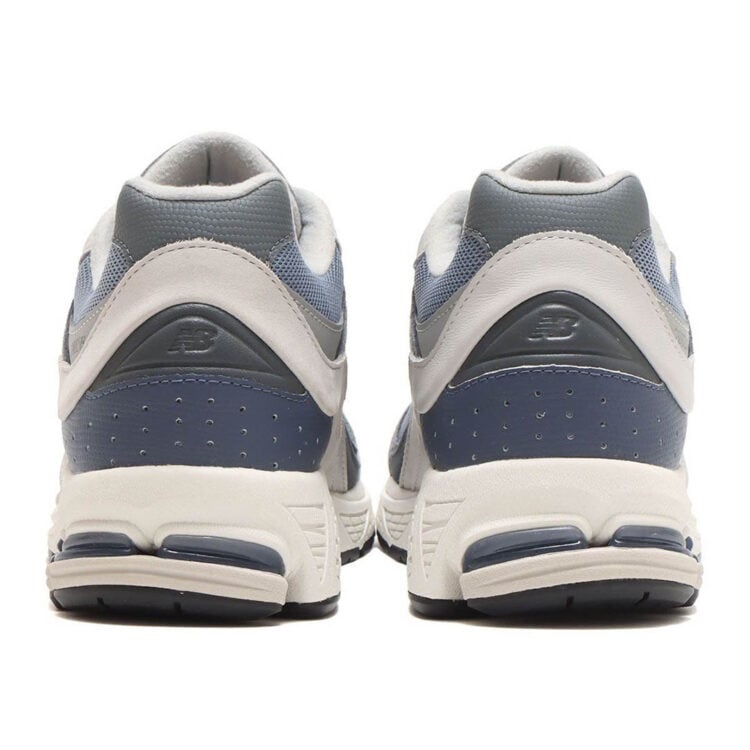 Men's New Balance 2002R Cybernetics Blue Shoes