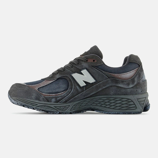 Men's New Balance 2002R Magnet Shoes