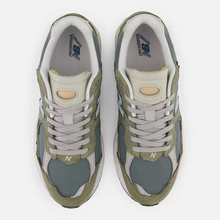 Men's New Balance 2002R Protection Pack Shoes