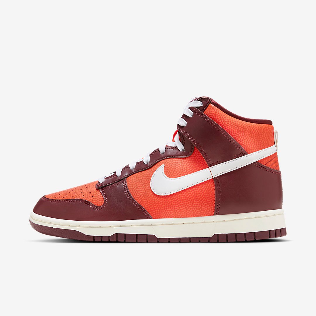 Men's Nike Dunk High Be True To Her School Shoes
