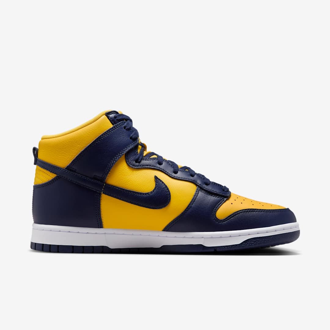 Men's Nike Dunk High Michigan Shoes