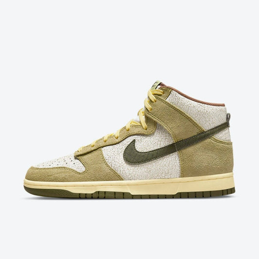 Men's Nike Dunk High Re-Raw Shoes