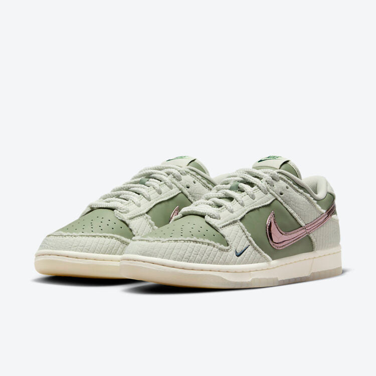 Men's Nike Dunk Low Be 1 of One Shoes