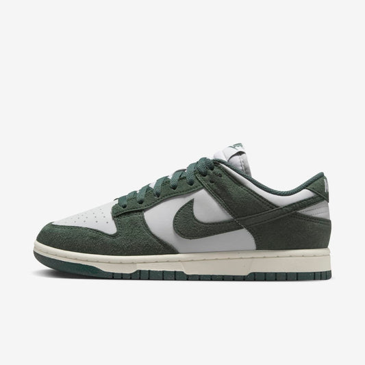 Men's Nike Dunk Low Green Suede Shoes