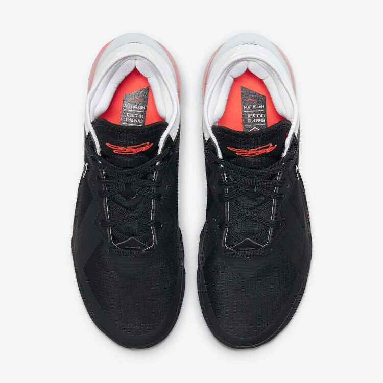 Men's LeBron 18 Heart of Lion Shoes