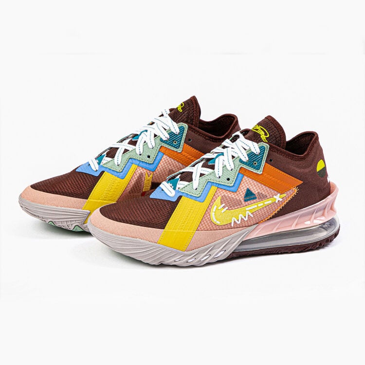 Men's LeBron 18 Mad King Shoes