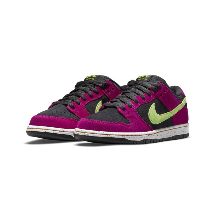 Men's Nike SB Dunk Low 'ACG Terra' Shoes