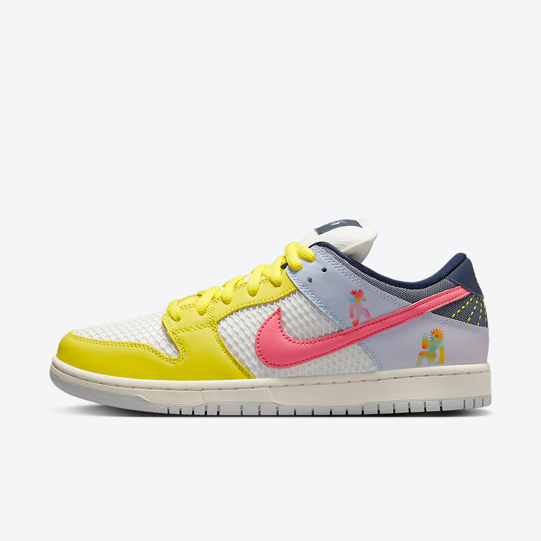 Men's Nike SB Dunk Low 'Be True' Shoes