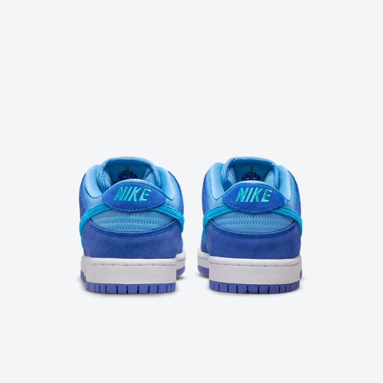 Men's Nike SB Dunk Low 'Blue Raspberry' Shoes