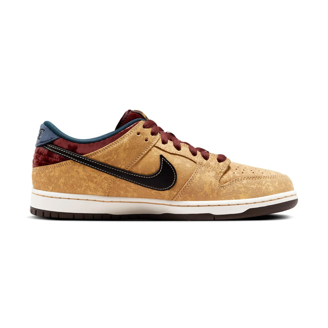 Men's Nike SB Dunk Low 'City Of Cinema' Shoes