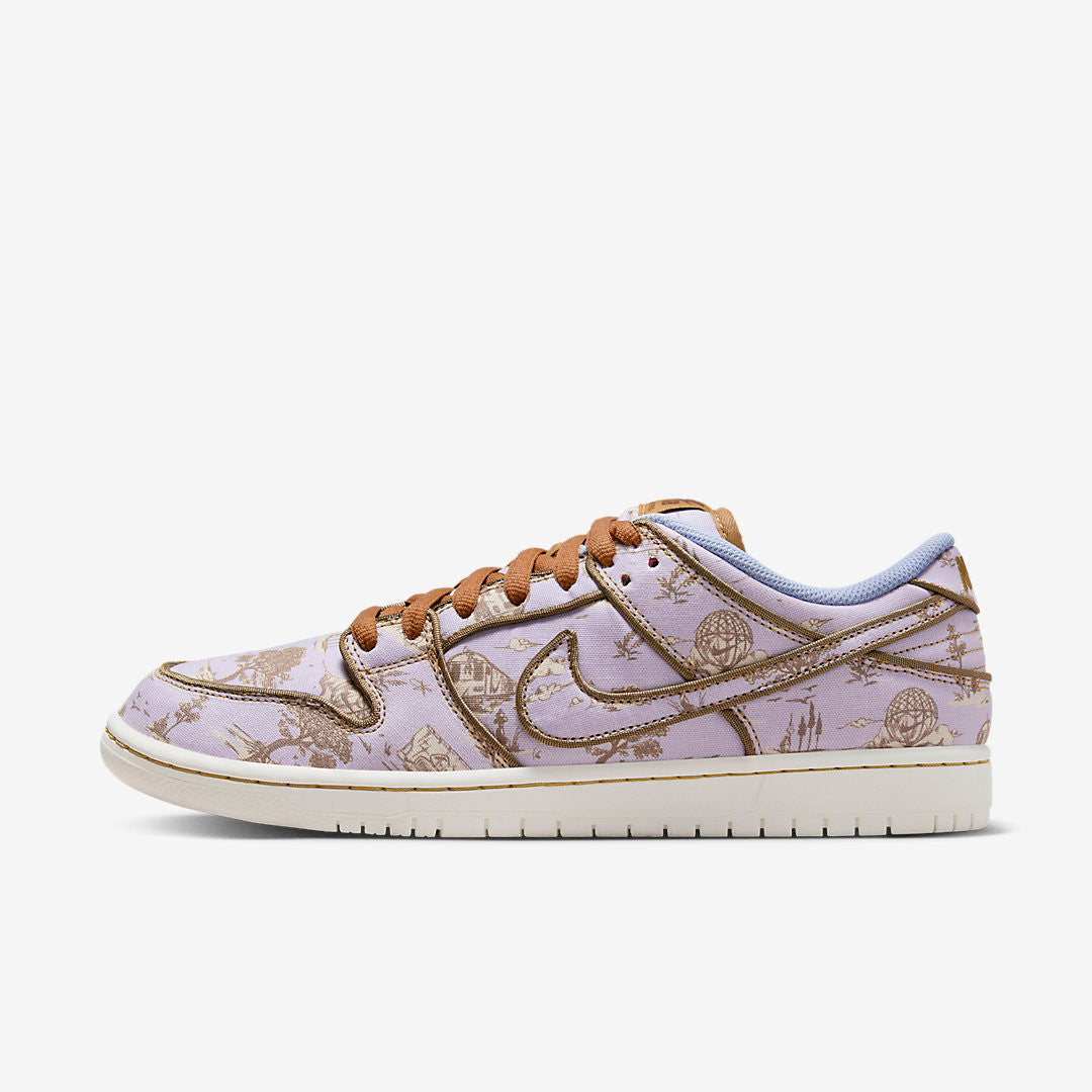 Men's Nike SB Dunk Low 'City of Style' Shoes