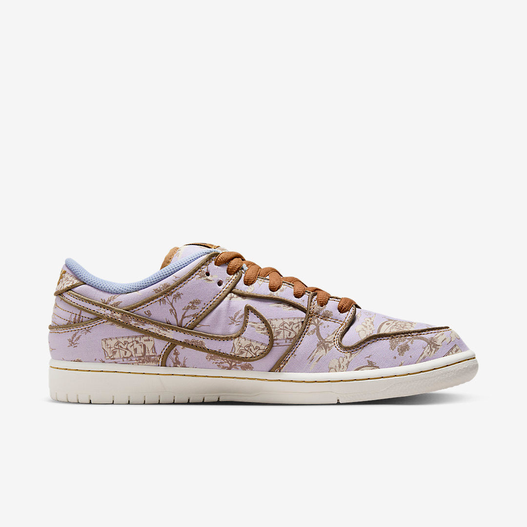 Men's Nike SB Dunk Low 'City of Style' Shoes