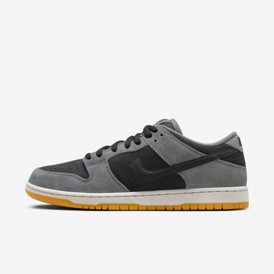 Men's Nike SB Dunk Low 'Dark Smoke Grey' Shoes