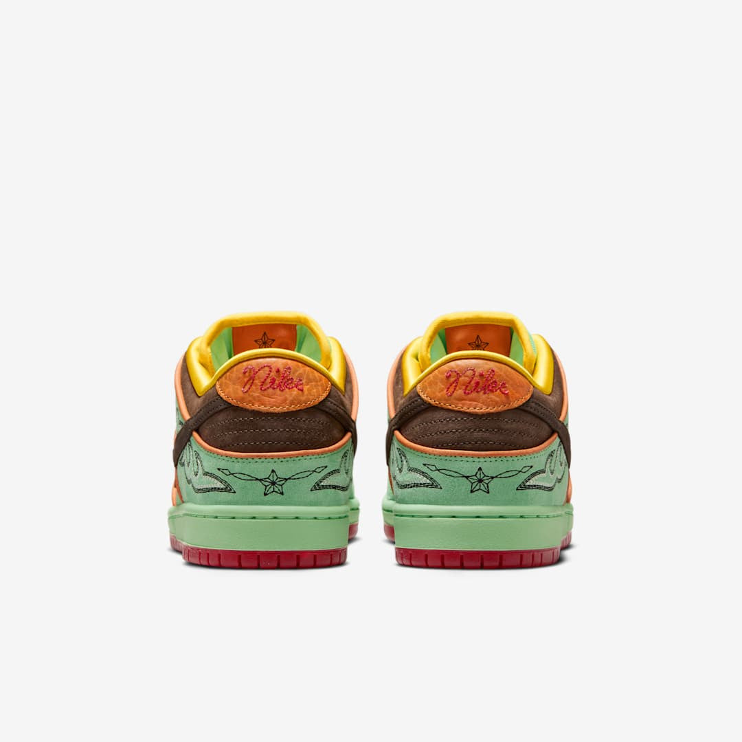 Men's Nike SB Dunk Low 'Rodeo' Shoes